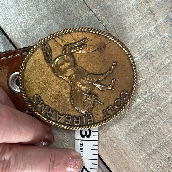 VTG Colt Firearms Buckle Signed solid brass with leather belt - men’s - Picture 12 of 12